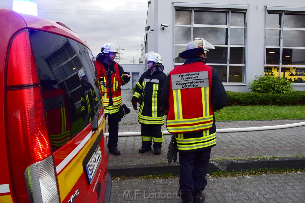 Grossbrand Halle Troisdorf Kriegsdorf Junkersring P140.JPG - Miklos Laubert